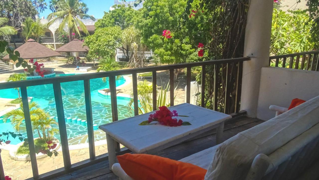 Lily Palm Resort Watamu Bagian luar foto