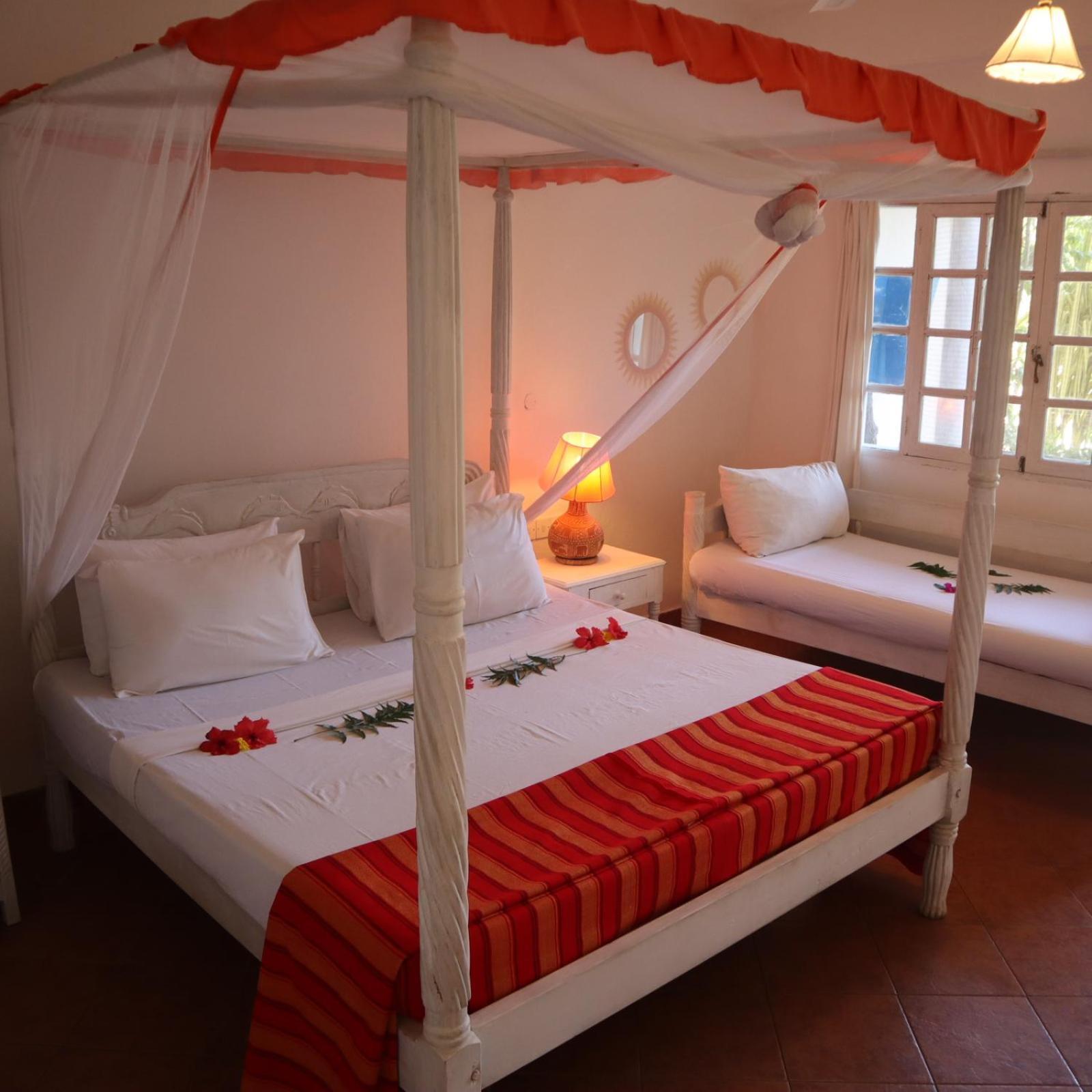 Lily Palm Resort Watamu Bagian luar foto