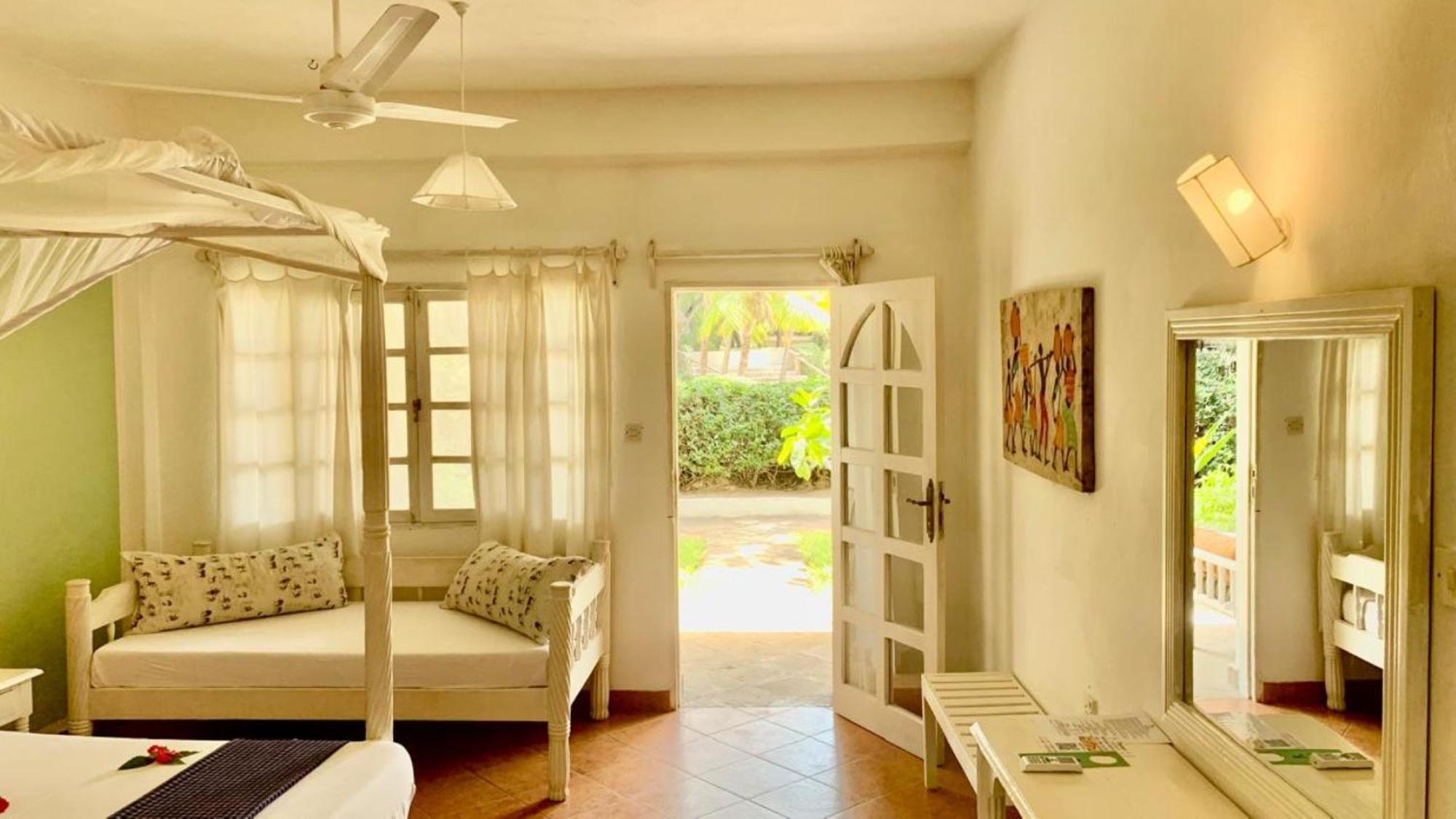 Lily Palm Resort Watamu Bagian luar foto