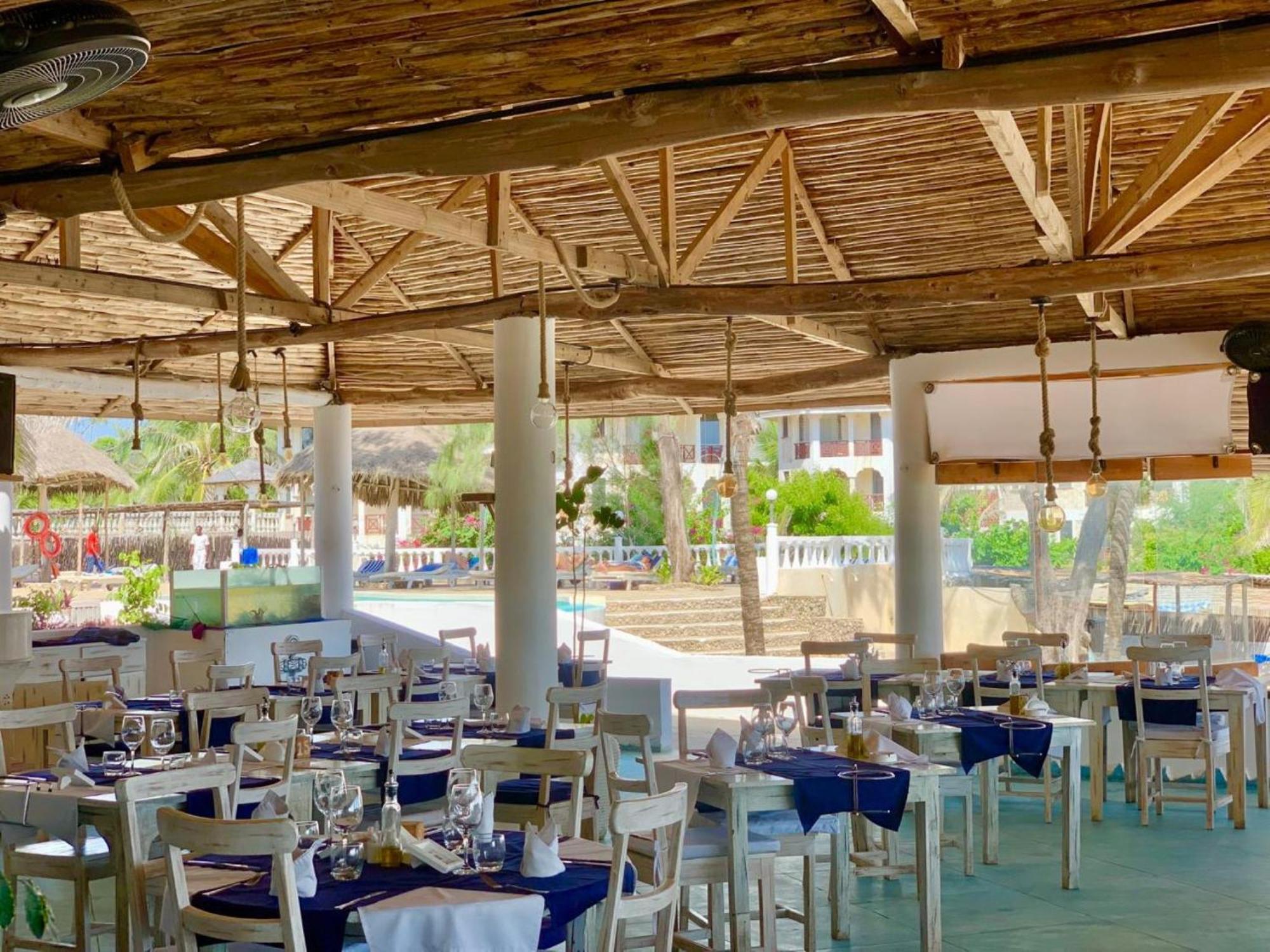 Lily Palm Resort Watamu Bagian luar foto