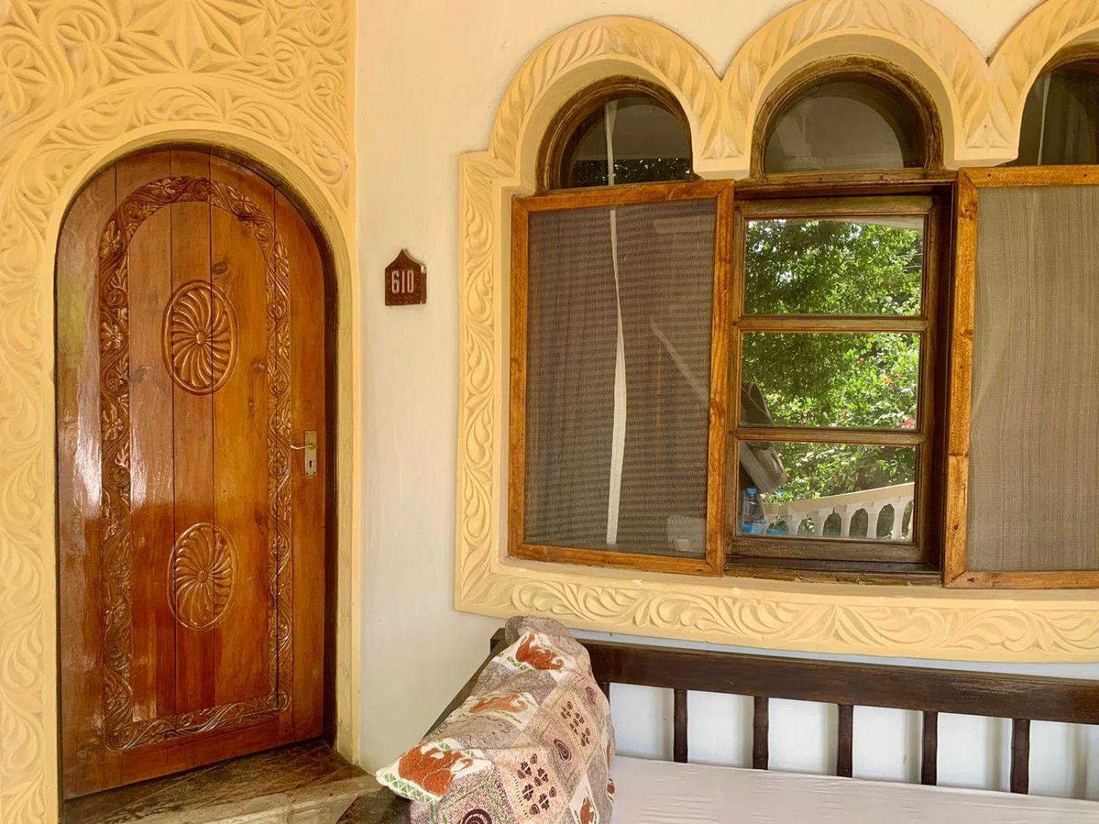 Lily Palm Resort Watamu Bagian luar foto